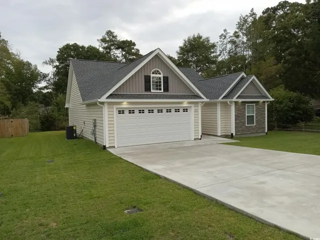 1023 Meares St.