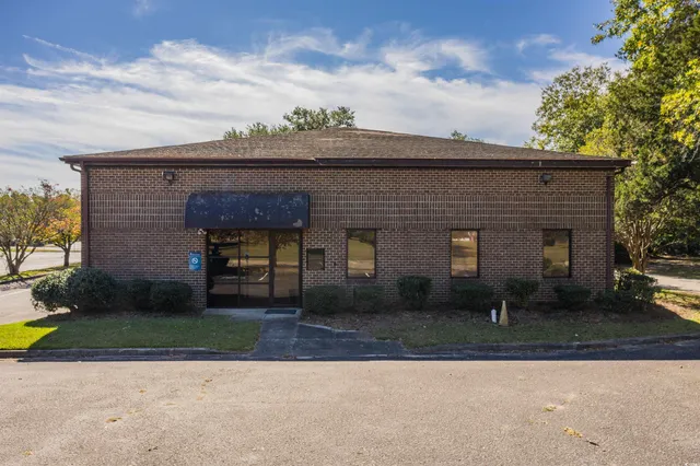 119 W Lowman St.