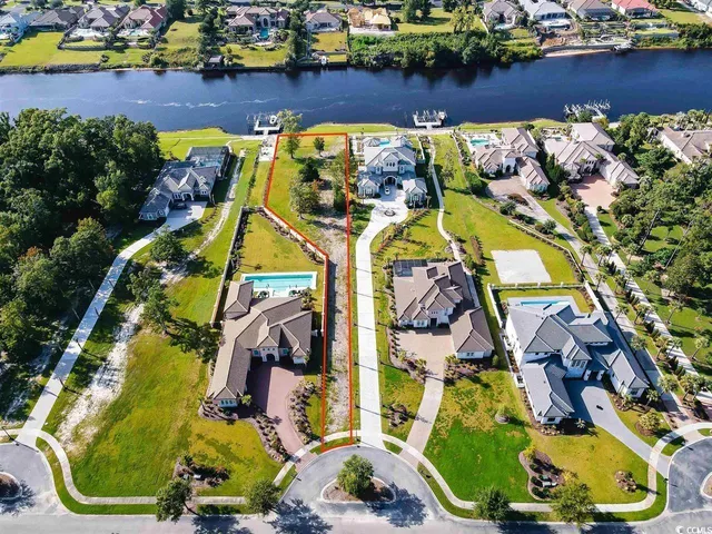 9185 Marina Pkwy.