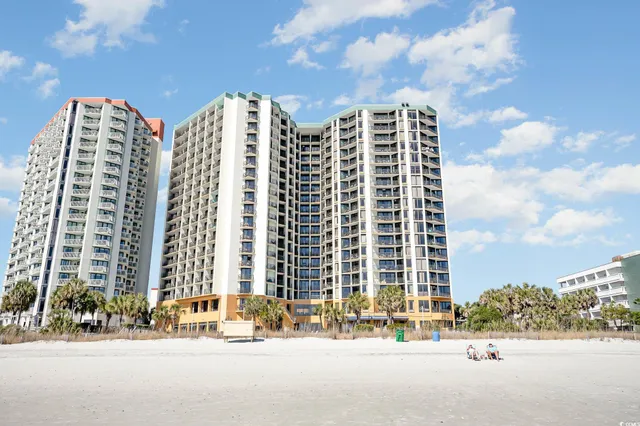 2710 N Ocean Blvd.