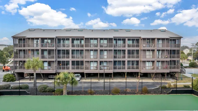 207 N Ocean Blvd.