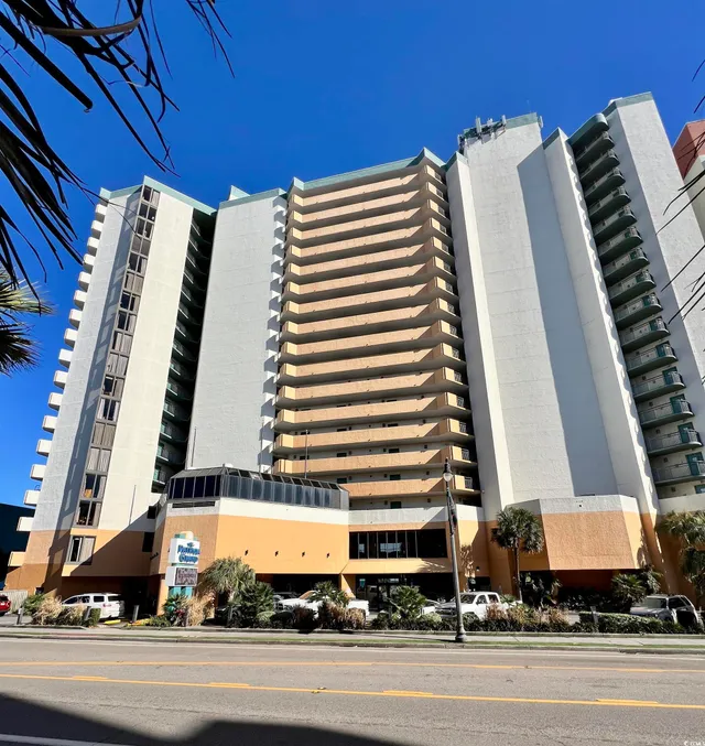 2710 N Ocean Blvd.