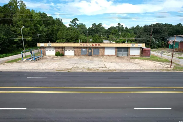 321 N Williamsburg County Hwy.