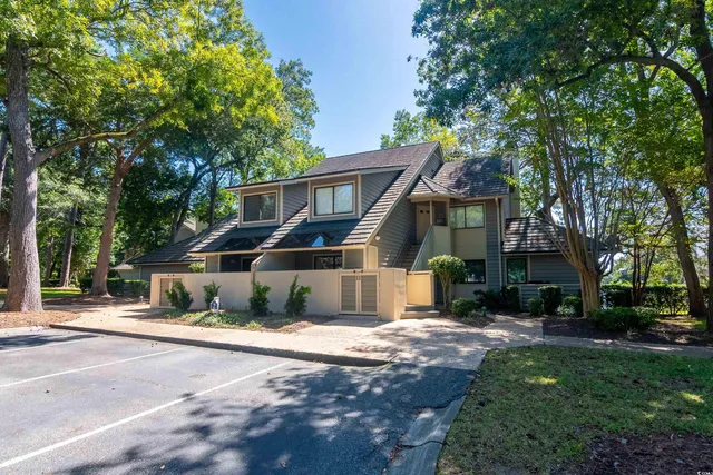 211 Baslow Ct.