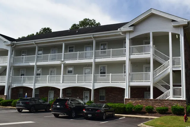 670 Riverwalk Dr.