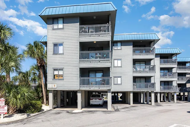 6000 N Ocean Blvd.