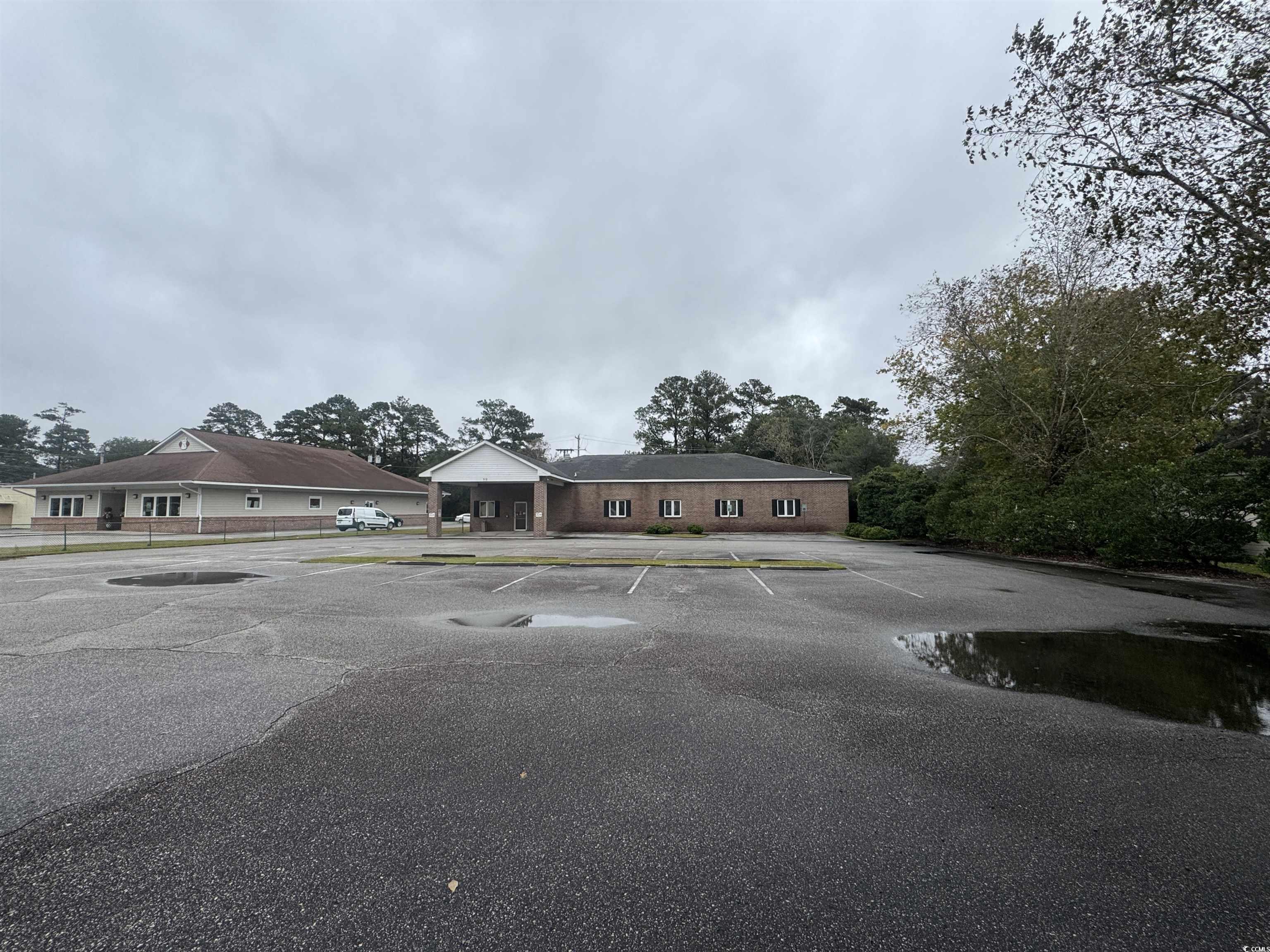 712 N Fraser St. – Georgetown, SC