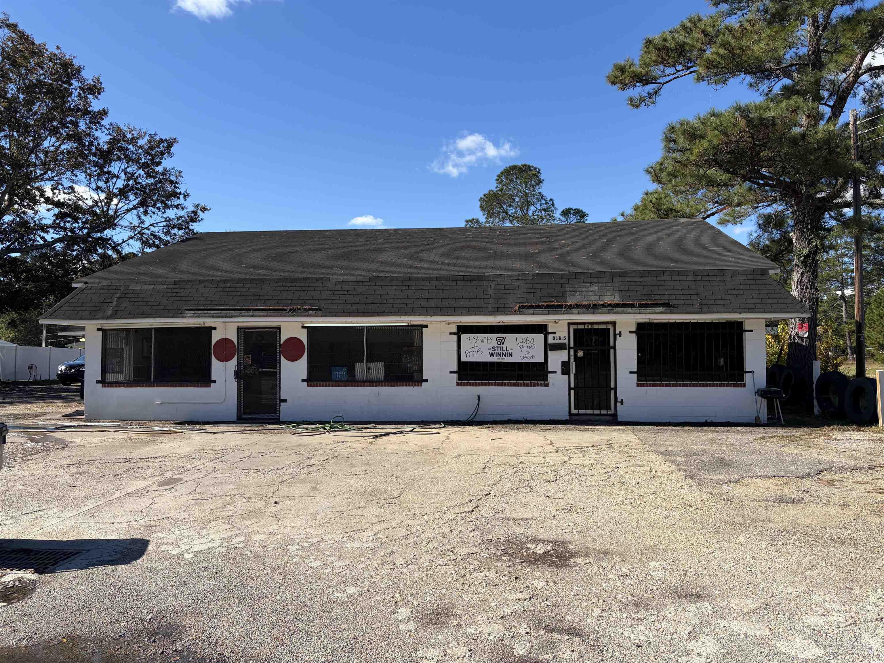 816 S Main St. – Marion, SC