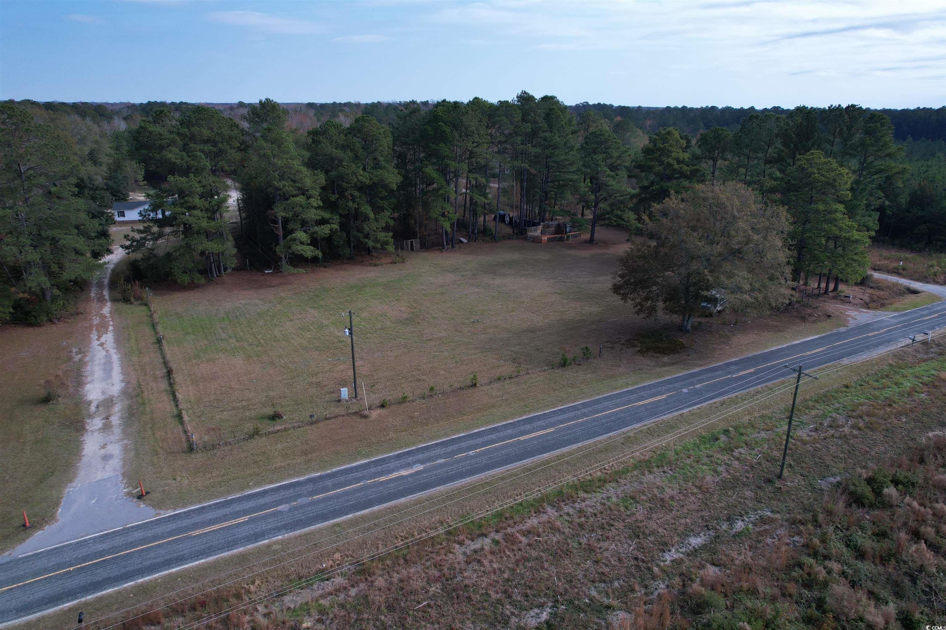 7262 N Brewington Rd. – Manning, SC