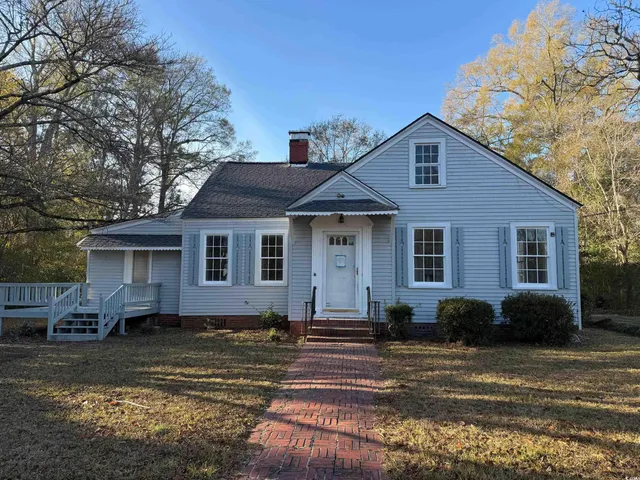 305 E Bamberg St.