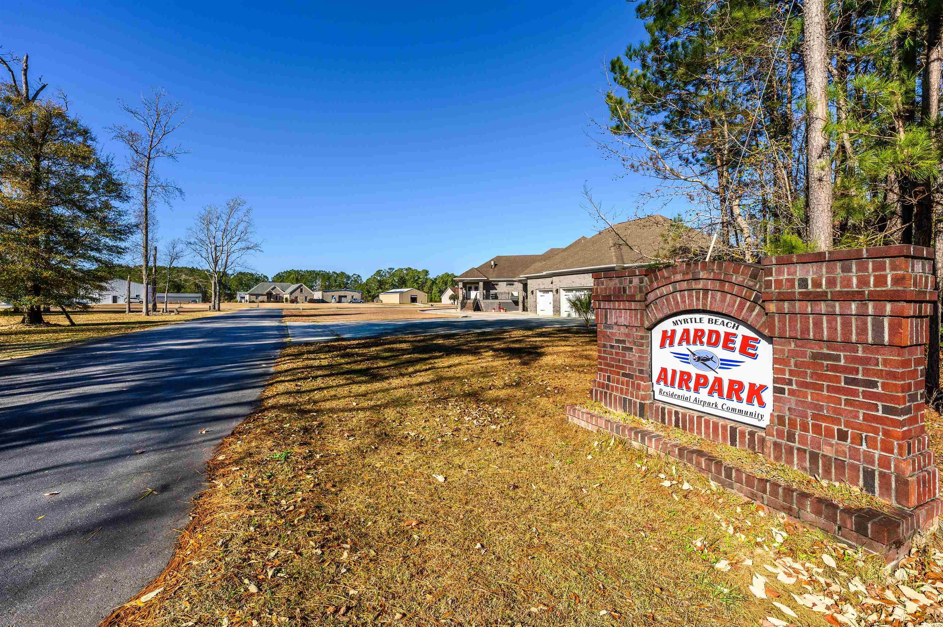 206 Mooney Ct. – Loris, SC
