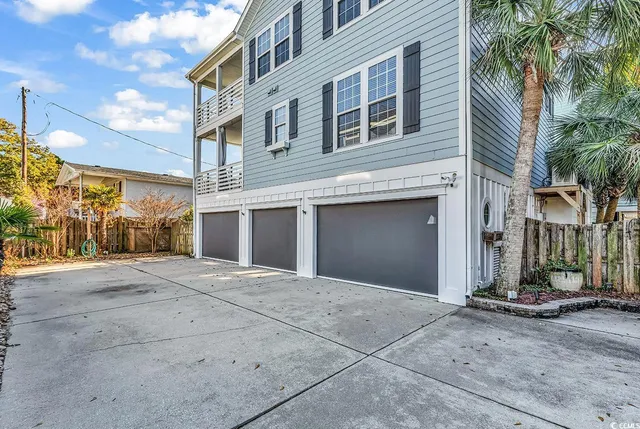 209-B Woodland Dr.