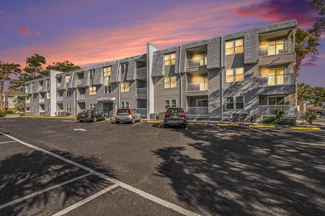 401 Hillside Dr. N