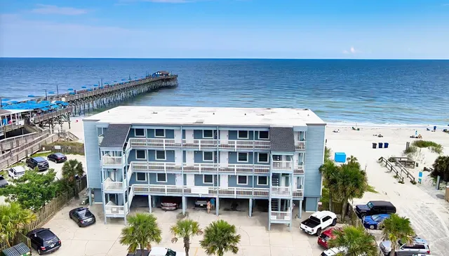 116 S Waccamaw Dr.
