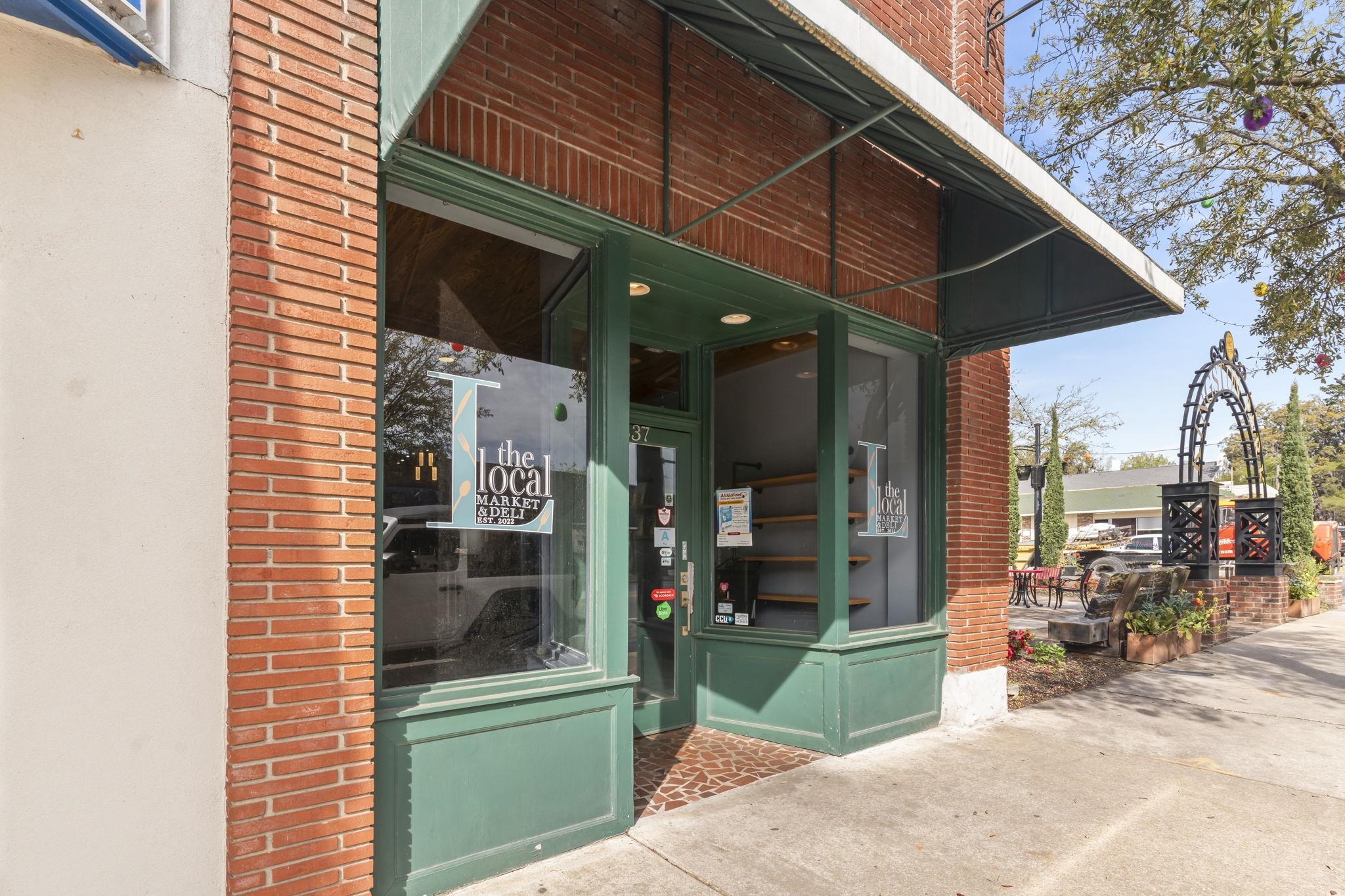 337 Main St. – Conway, SC