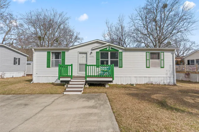 512 Folly Estates Dr.