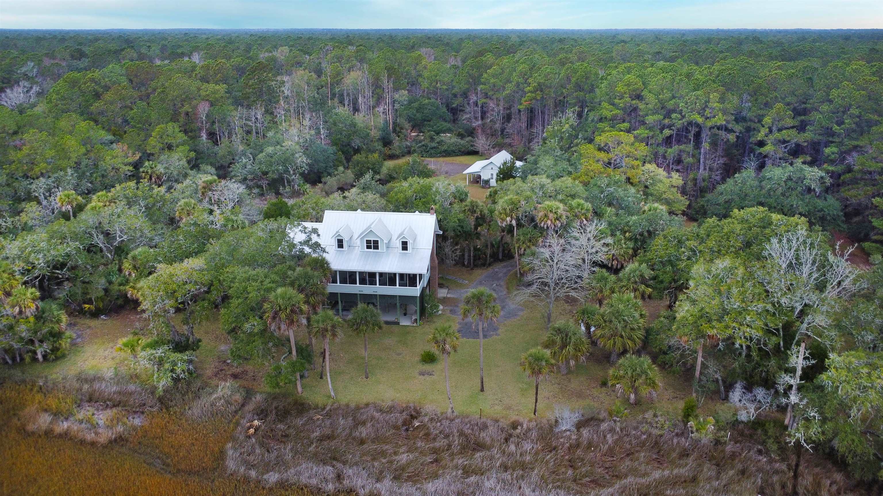 9715 Two Pines Rd. – McClellanville, SC