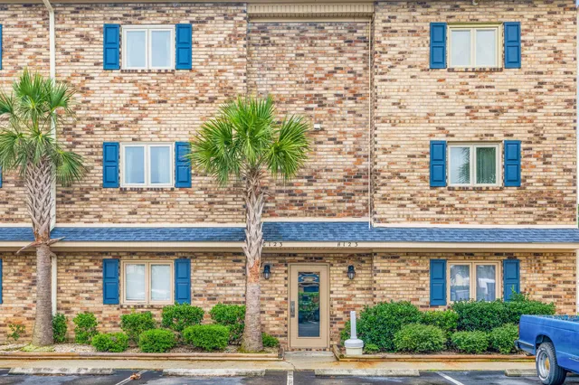 209 Double Eagle Dr.