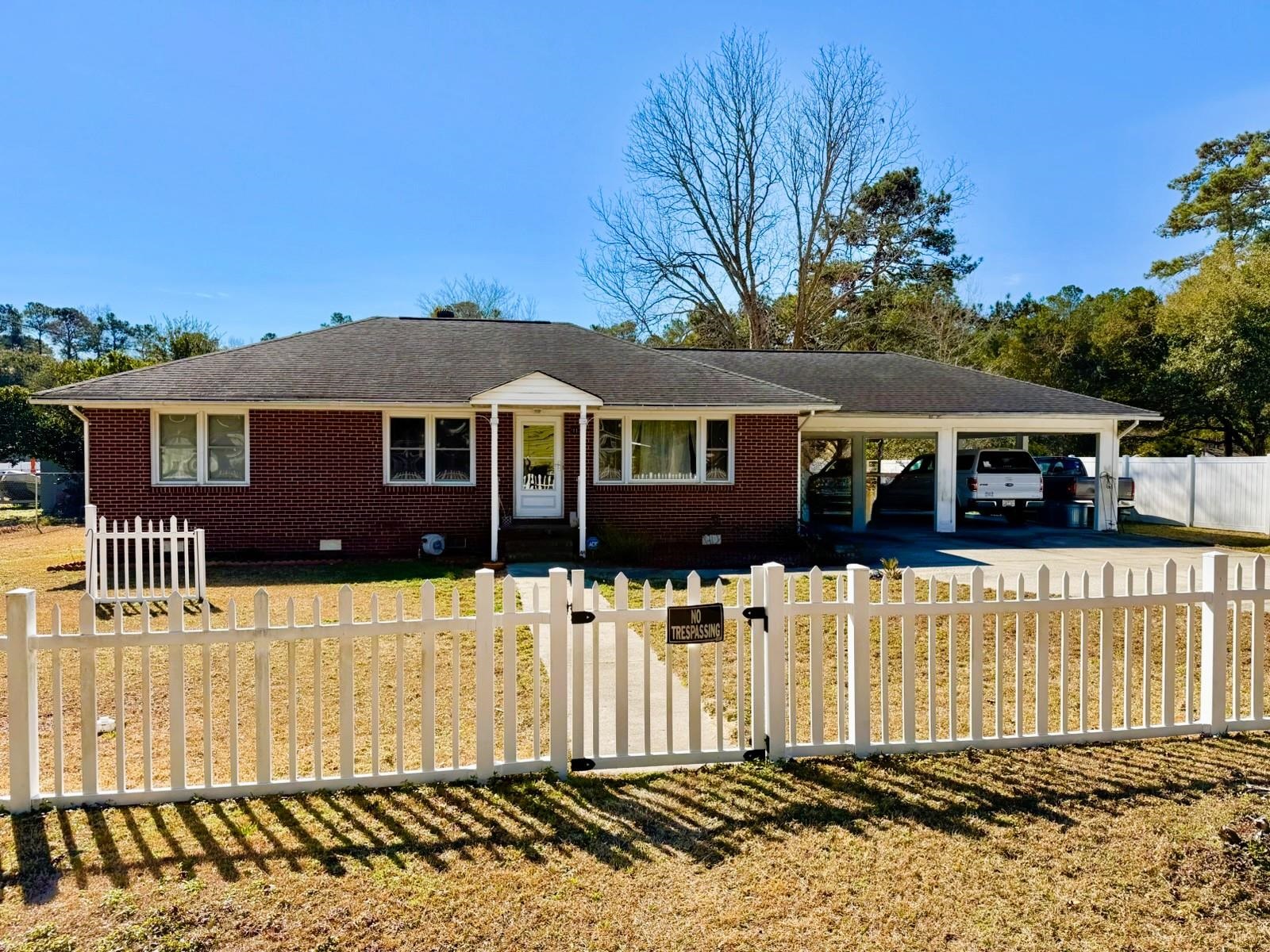811 Cedar St. – Georgetown, SC