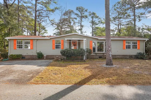 3335 Charleston Trail