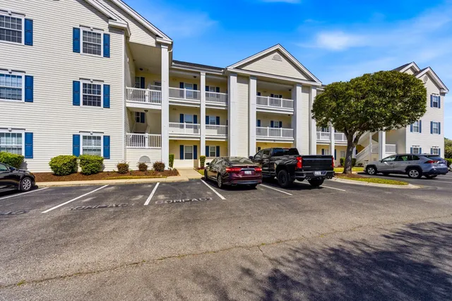 901 West Port Dr.