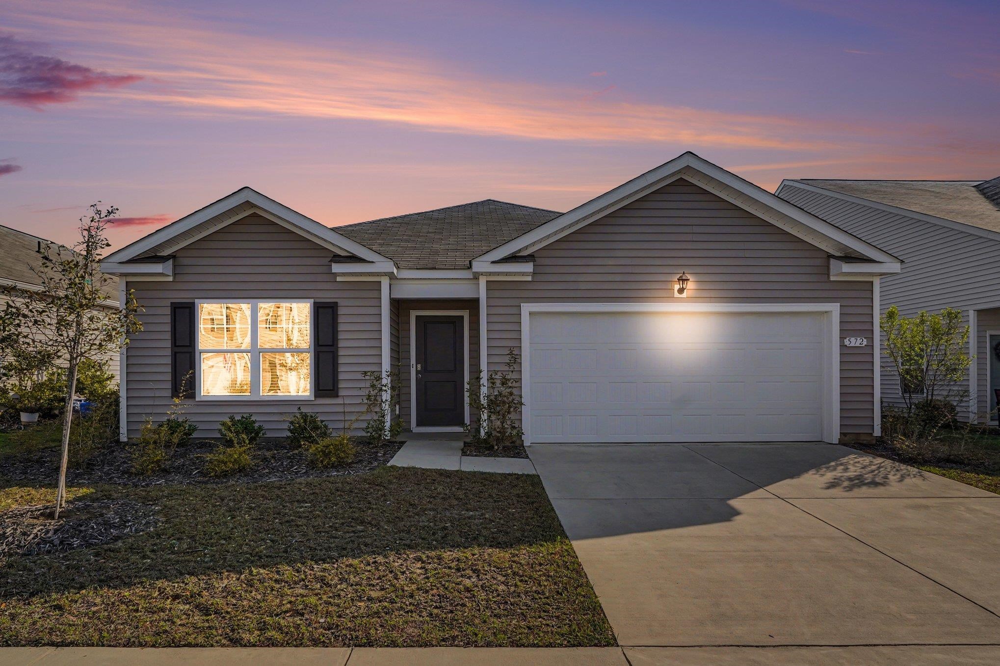 572 Woodland Farms Circle – Aynor, SC