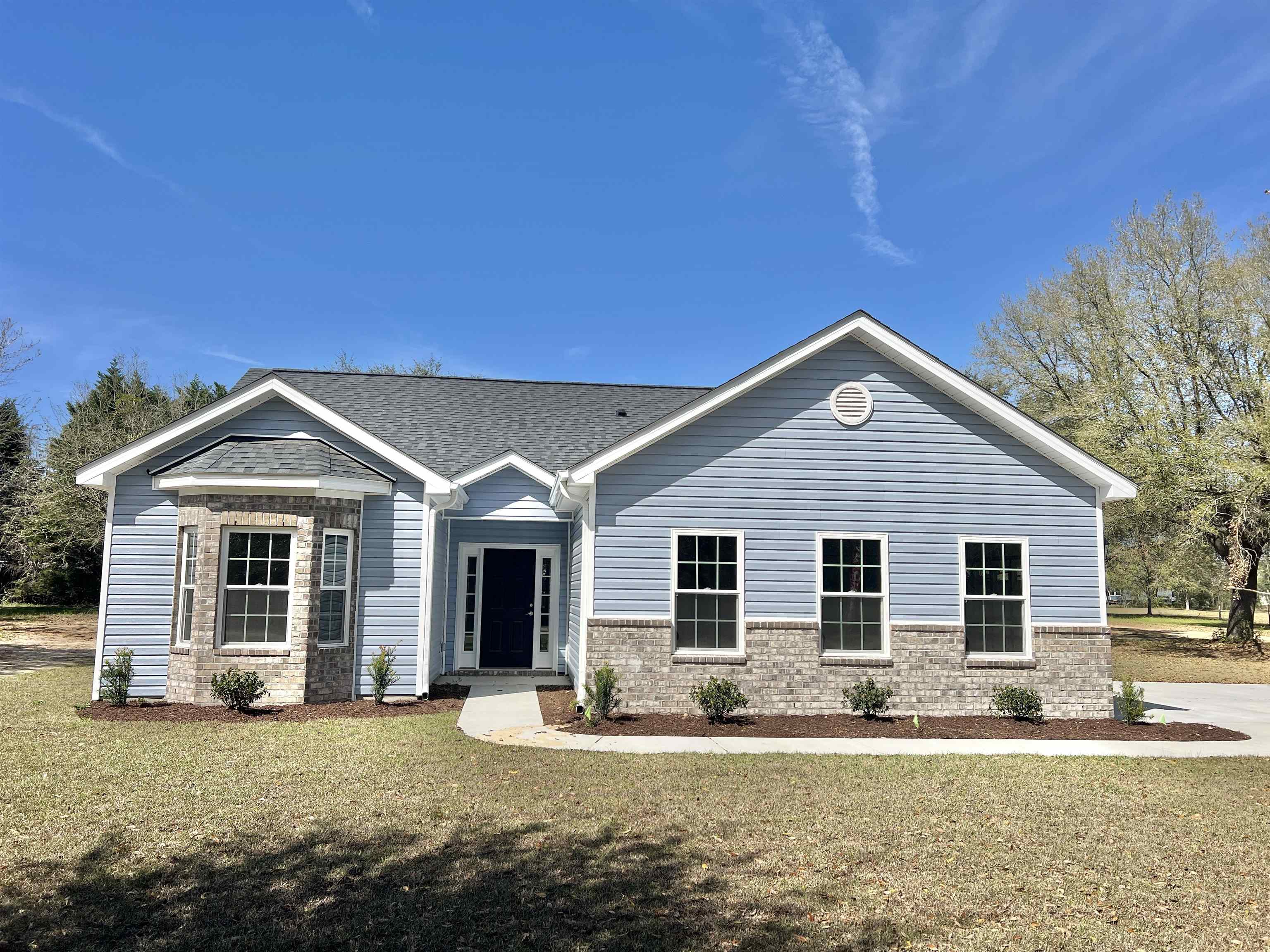2204 Norwood Dr. – Marion, SC