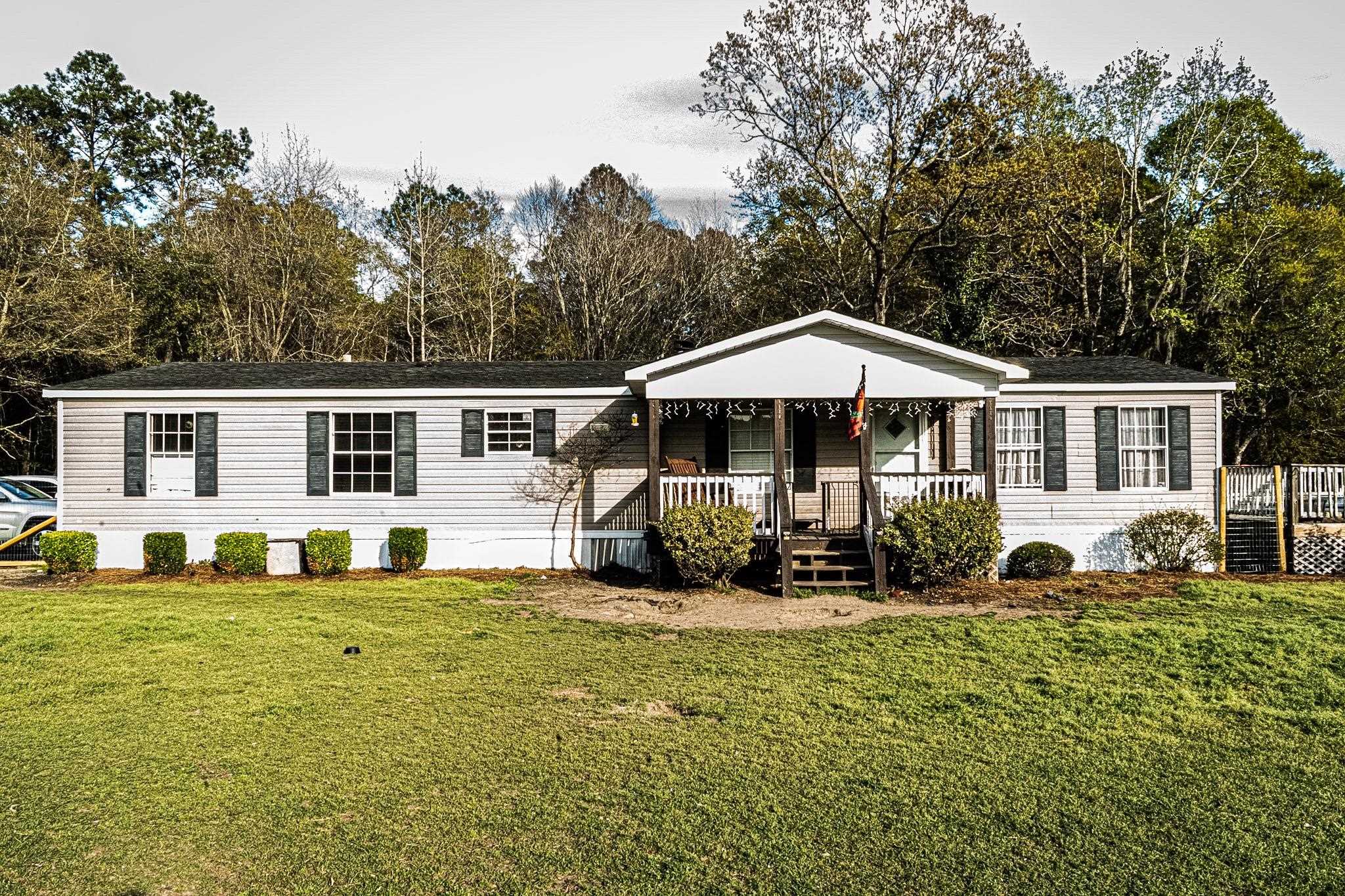 822 Parkers Rd – Galivants Ferry, SC