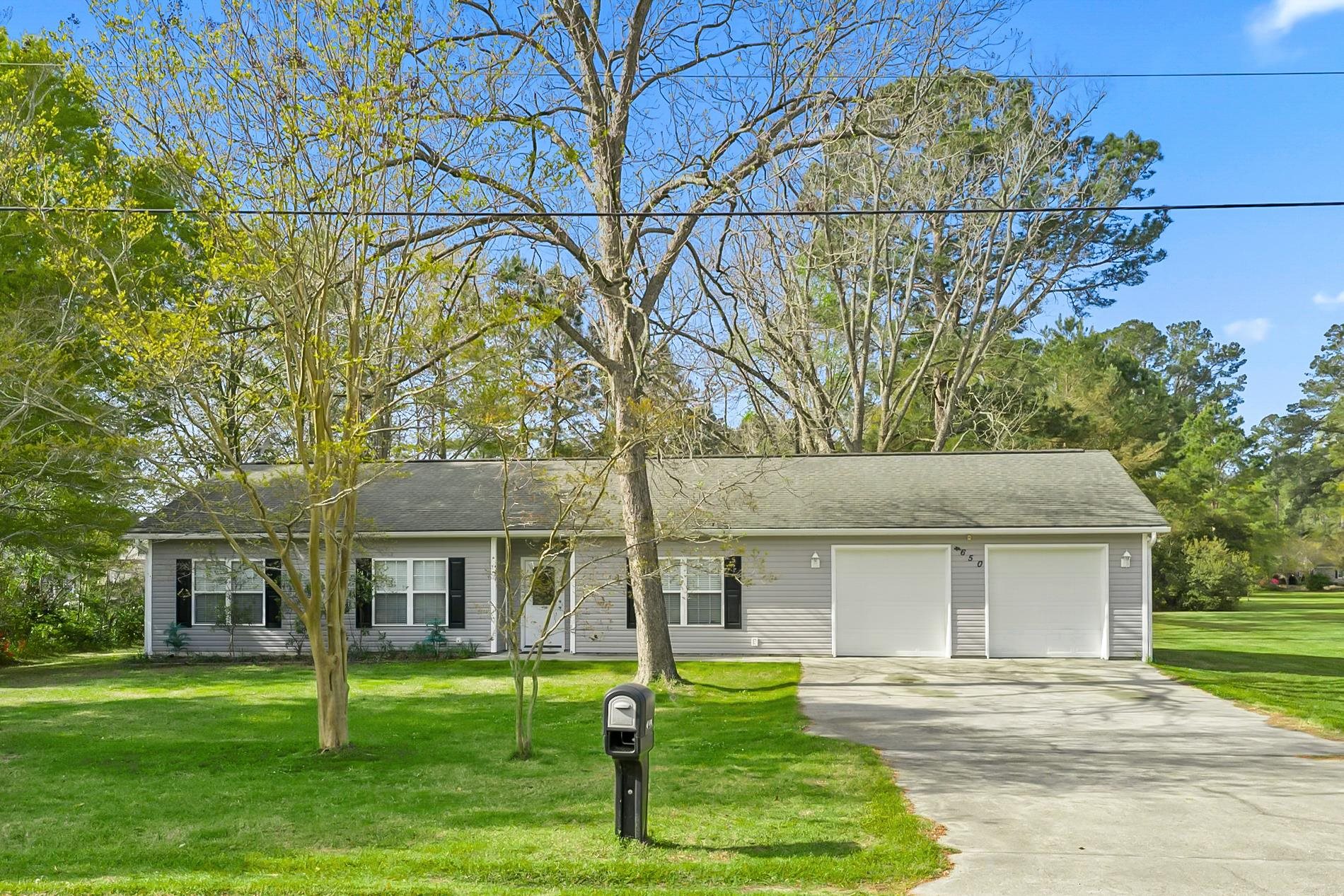 4650 Holly St. – Loris, SC