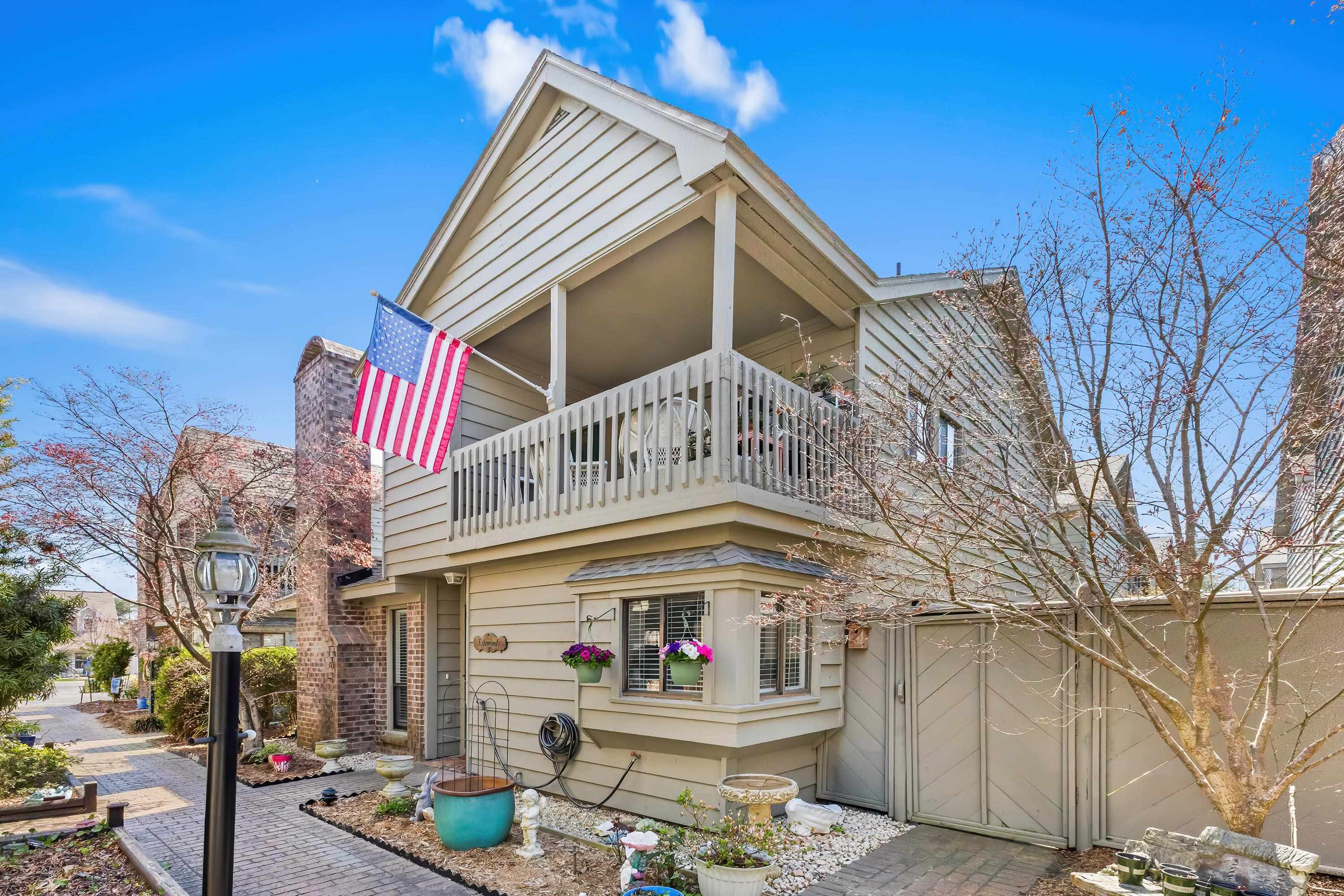 705 11th Ave. S – North Myrtle Beach, SC