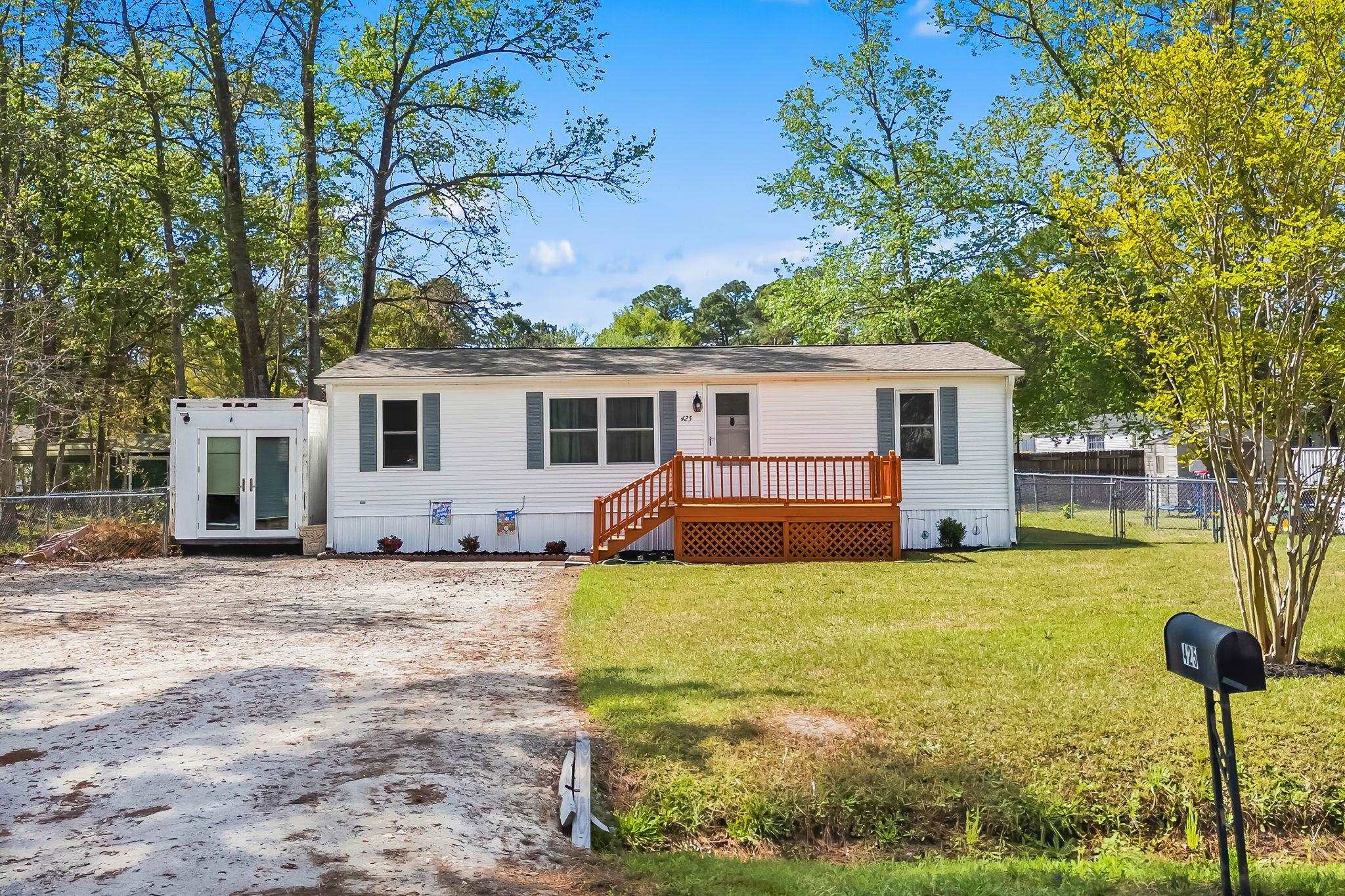 425 Sand Hill Dr. – Conway, SC