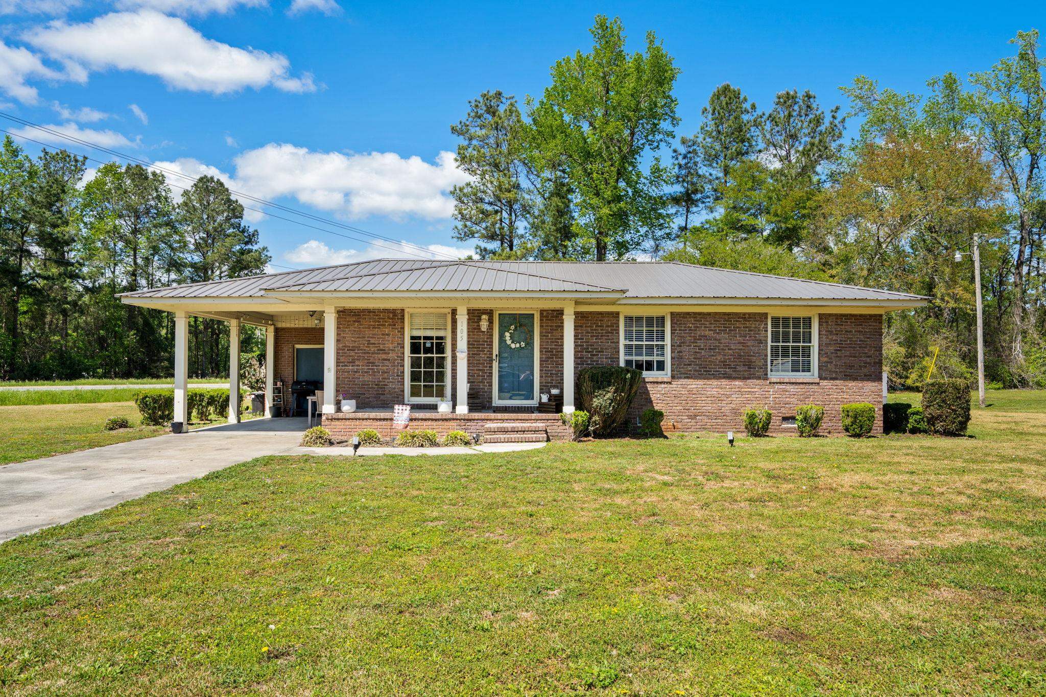 105 Twin City Circle – Loris, SC