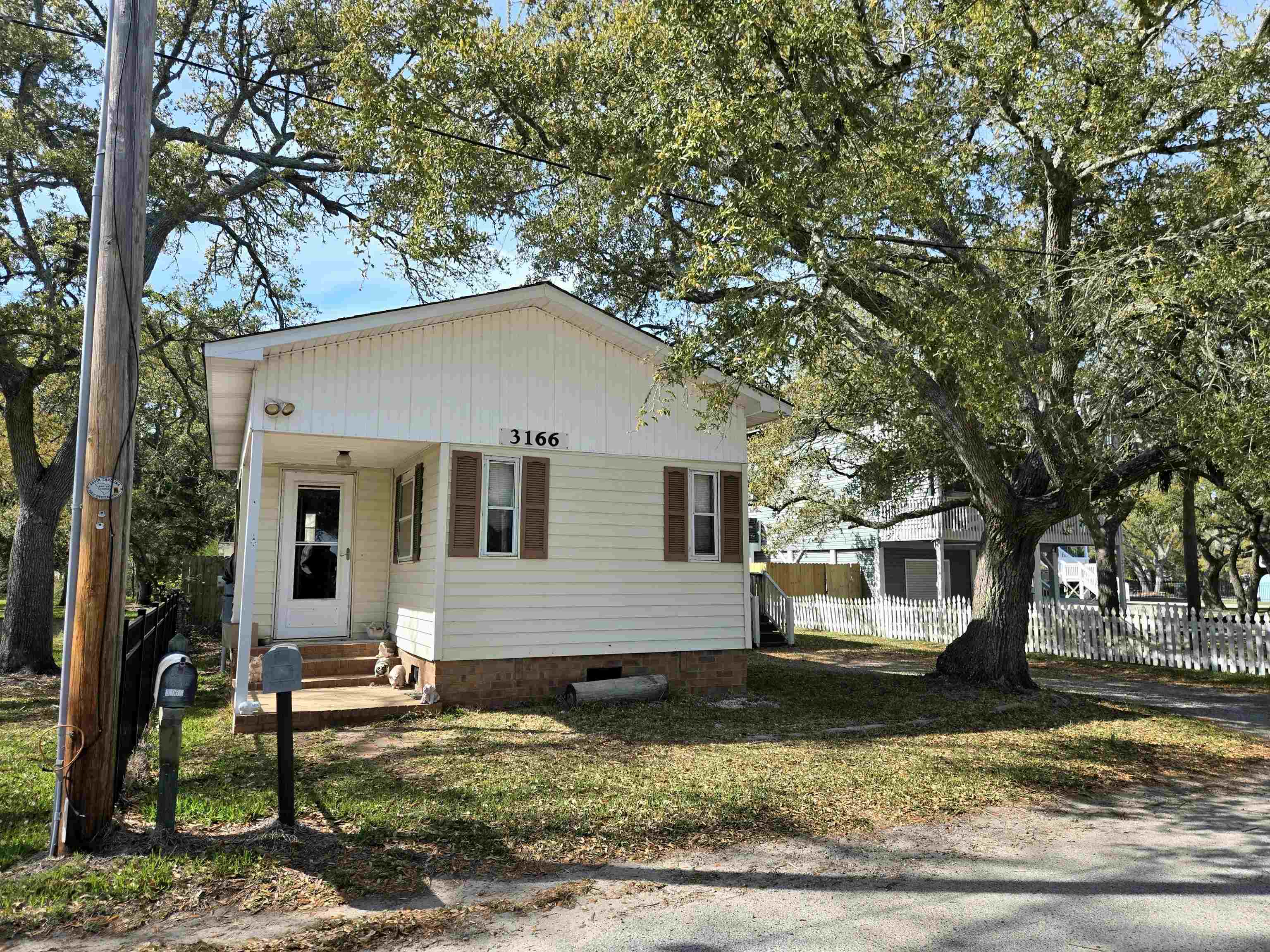 3166 1st Ave. S – Murrells Inlet, SC