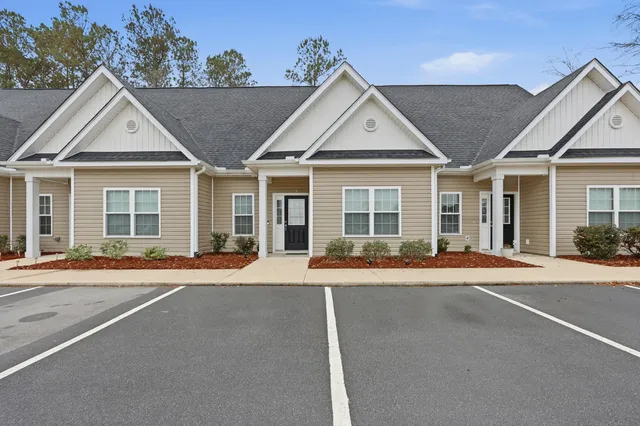 116 Kingsbury Loop