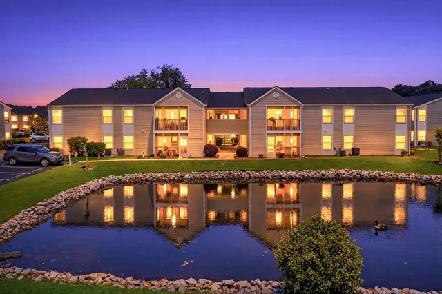 8861 Duckview Dr.