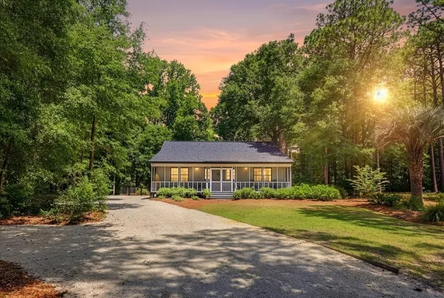 209 Moss Dale Ln.