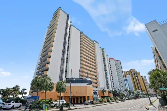 2710 N Ocean Blvd.