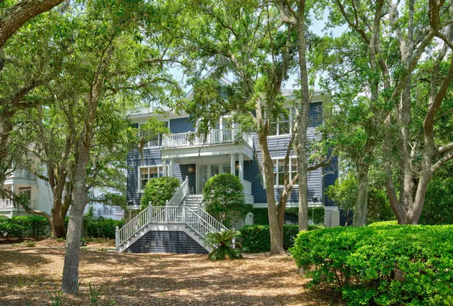 122 Sea Island Dr.