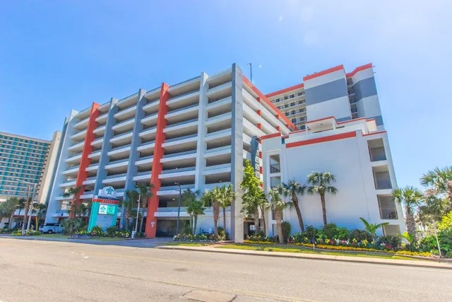 7200 N Ocean Blvd.