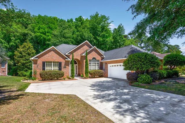 3170 Hermitage Dr.