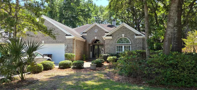 91 Deacon Dr.