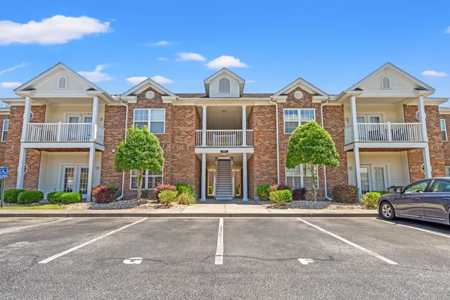 2057 Silvercrest Dr.