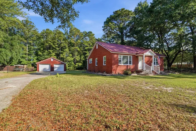 2618 Rion St.