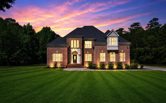 1250 Boykin Dr.