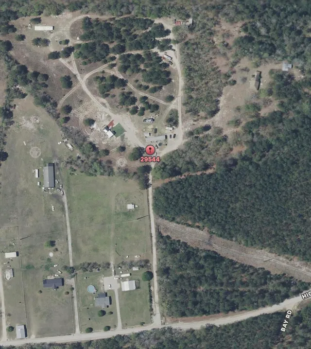 5695 Hwy 712