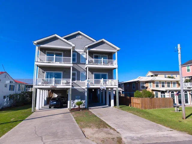 132-A Rainbow Dr.
