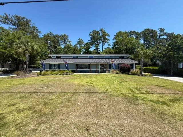 46 Professional Ln.