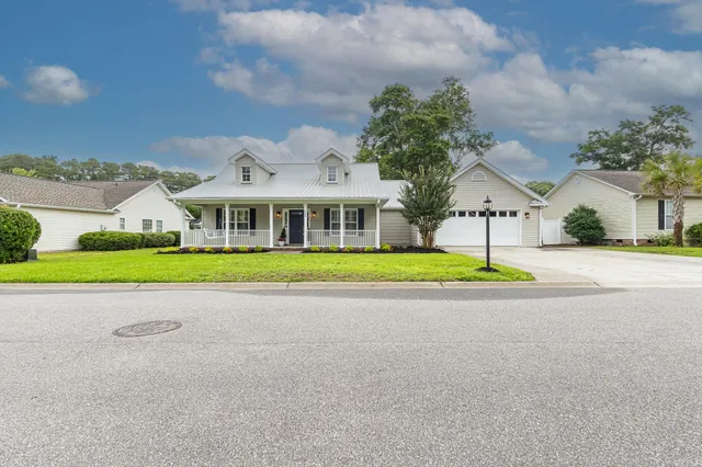 529 Waverly Loop