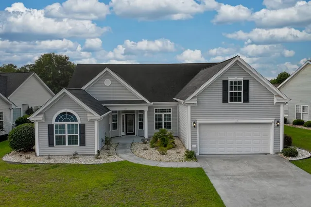 121 Willow Bay Dr.