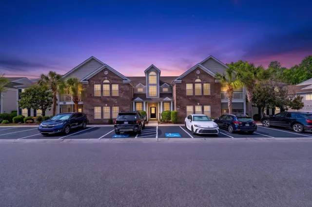 4654 Fringetree Dr.
